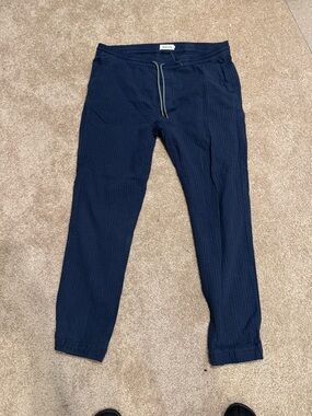 Taylor Stitch Navy Waffle Knit Joggers with Contrast Drawcord